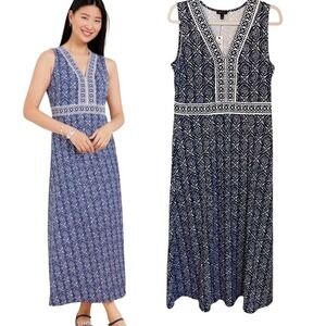 Talbots Size M Effortless Jersey Maxi Dress Medallion Print Navy White